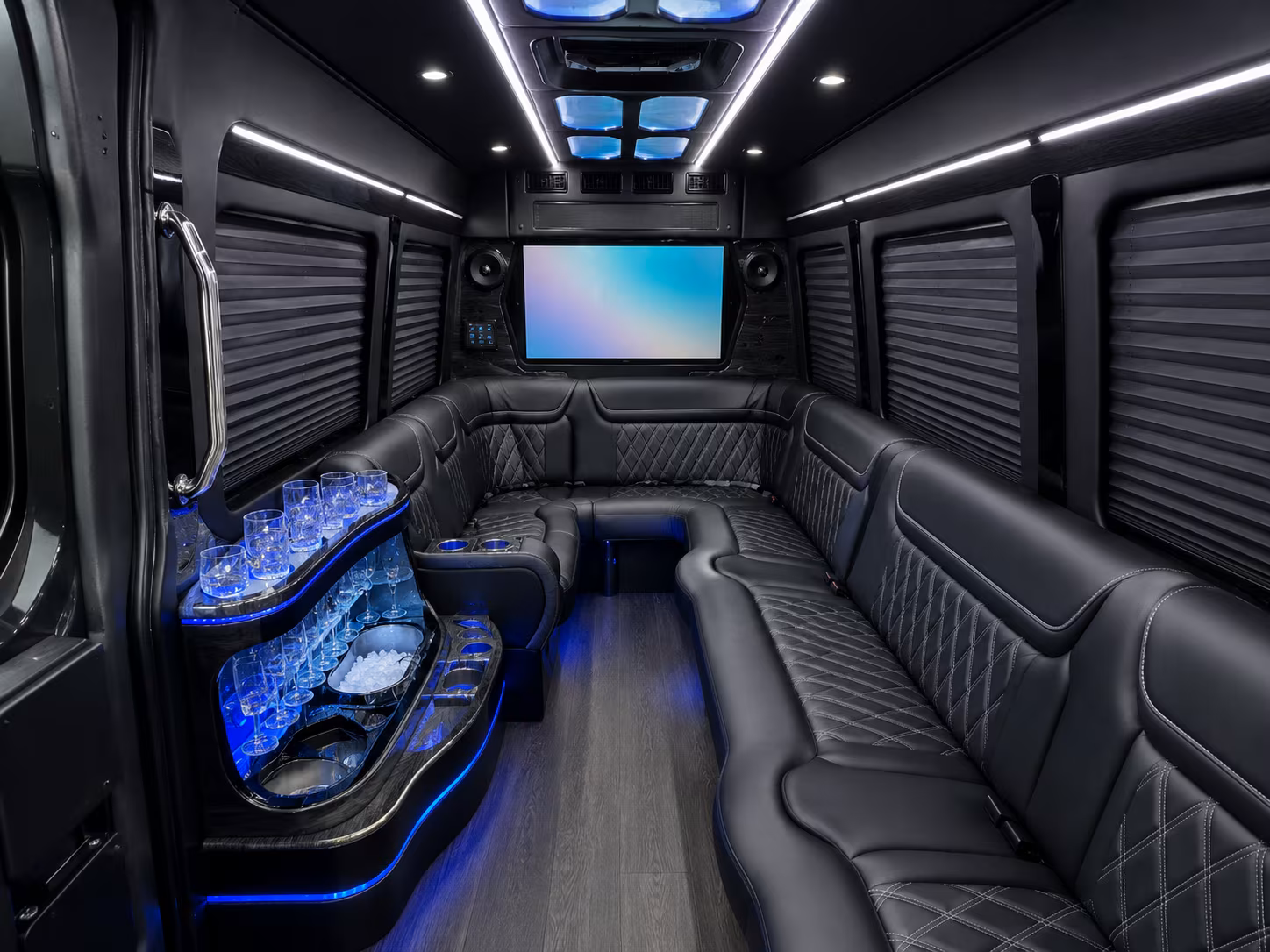 if your group is traveling to rochester st cloud or fargo charterbusservicesminneapolis com has you covered