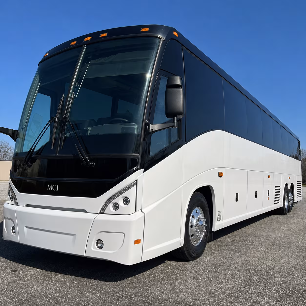 minneapolis charter bus services exterior