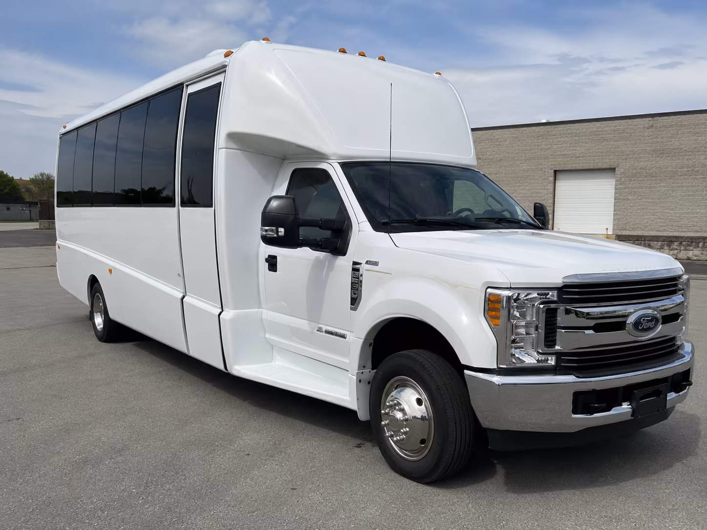 minneapolis sporting event transportation onboard seating