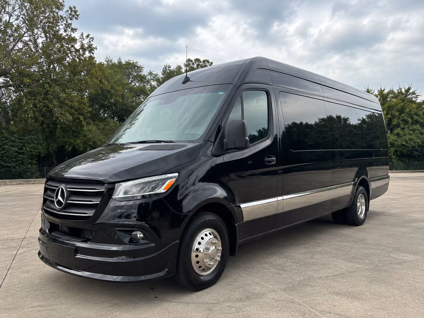 minneapolis wedding transportation