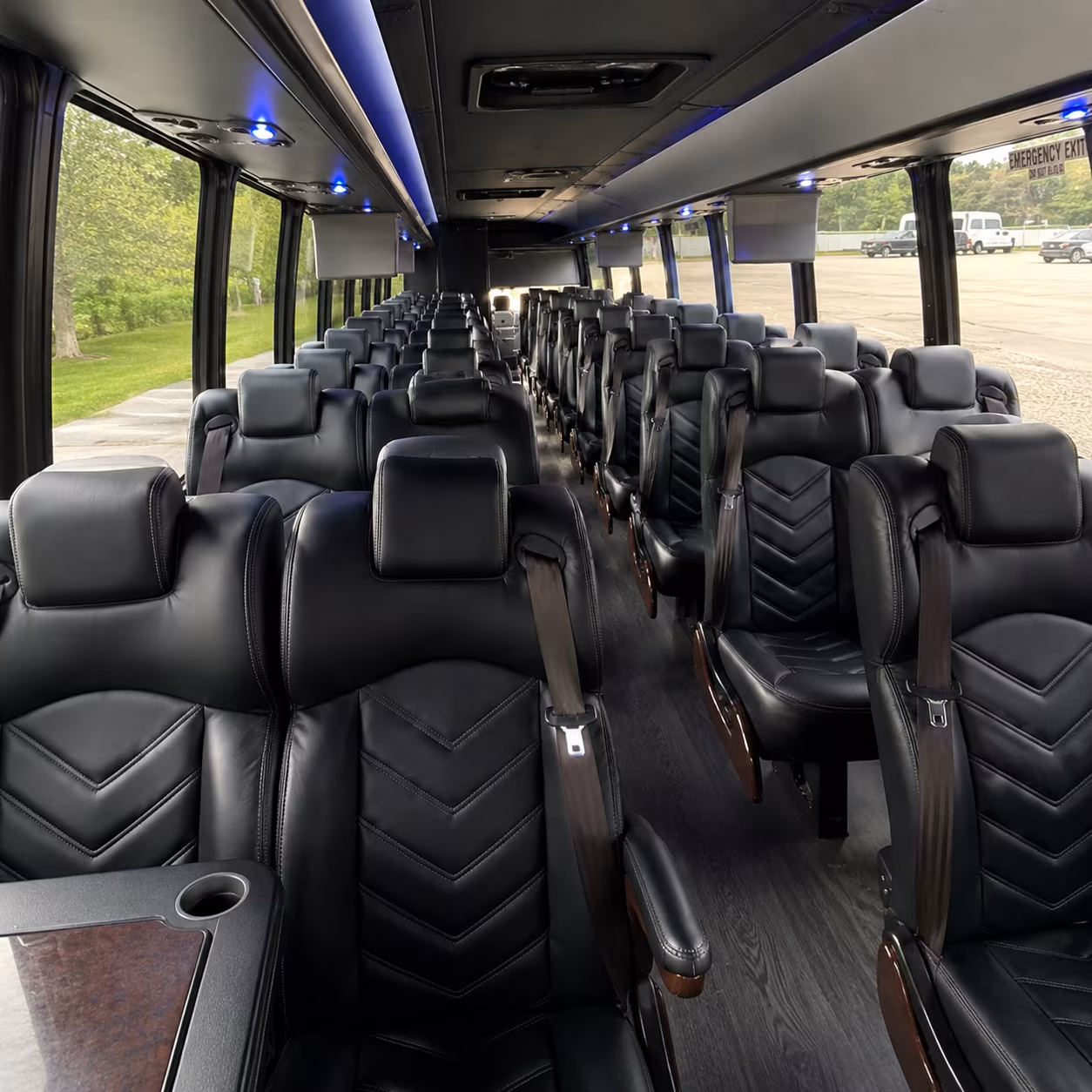 prom minibus rentals for larger groups across the twin cities